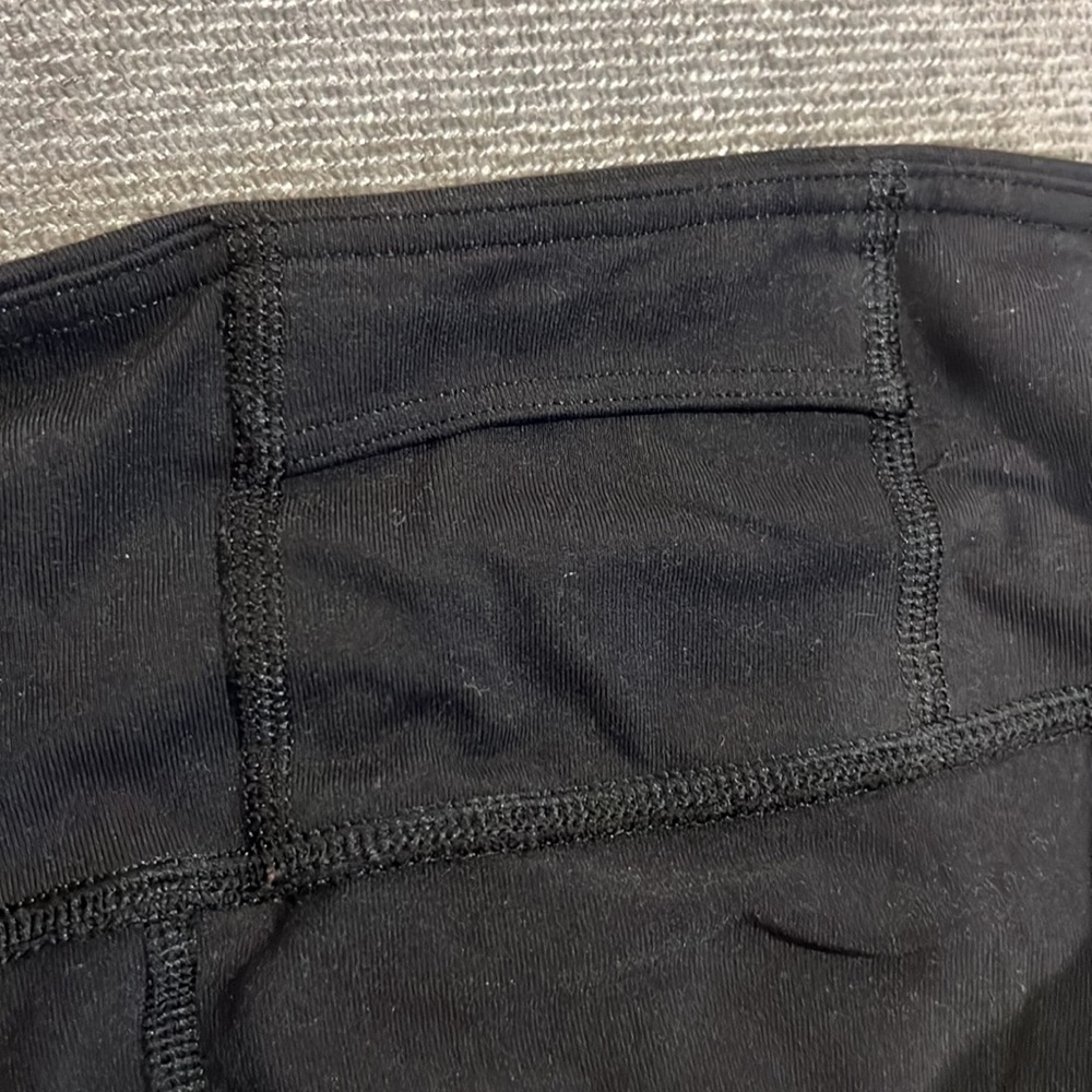 Athleta Black Cropped Workout Pants with Criss Cross Detail Size Large Tall - Picture 8 of 8
